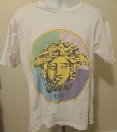 Vintage versace medusa t - Gem