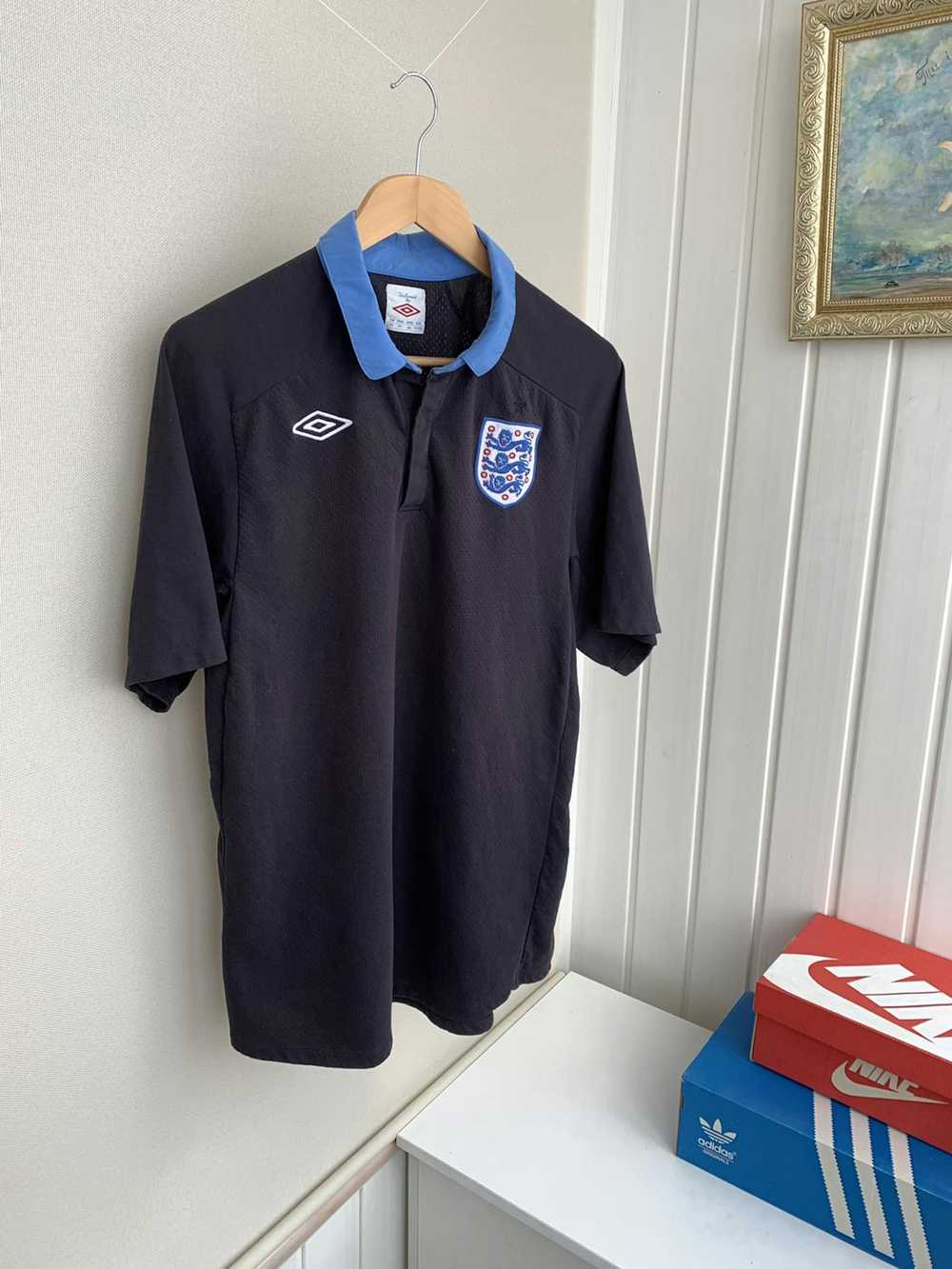 Soccer Jersey × Umbro Umbro ENGLAND 2011-2012 Awa… - image 1