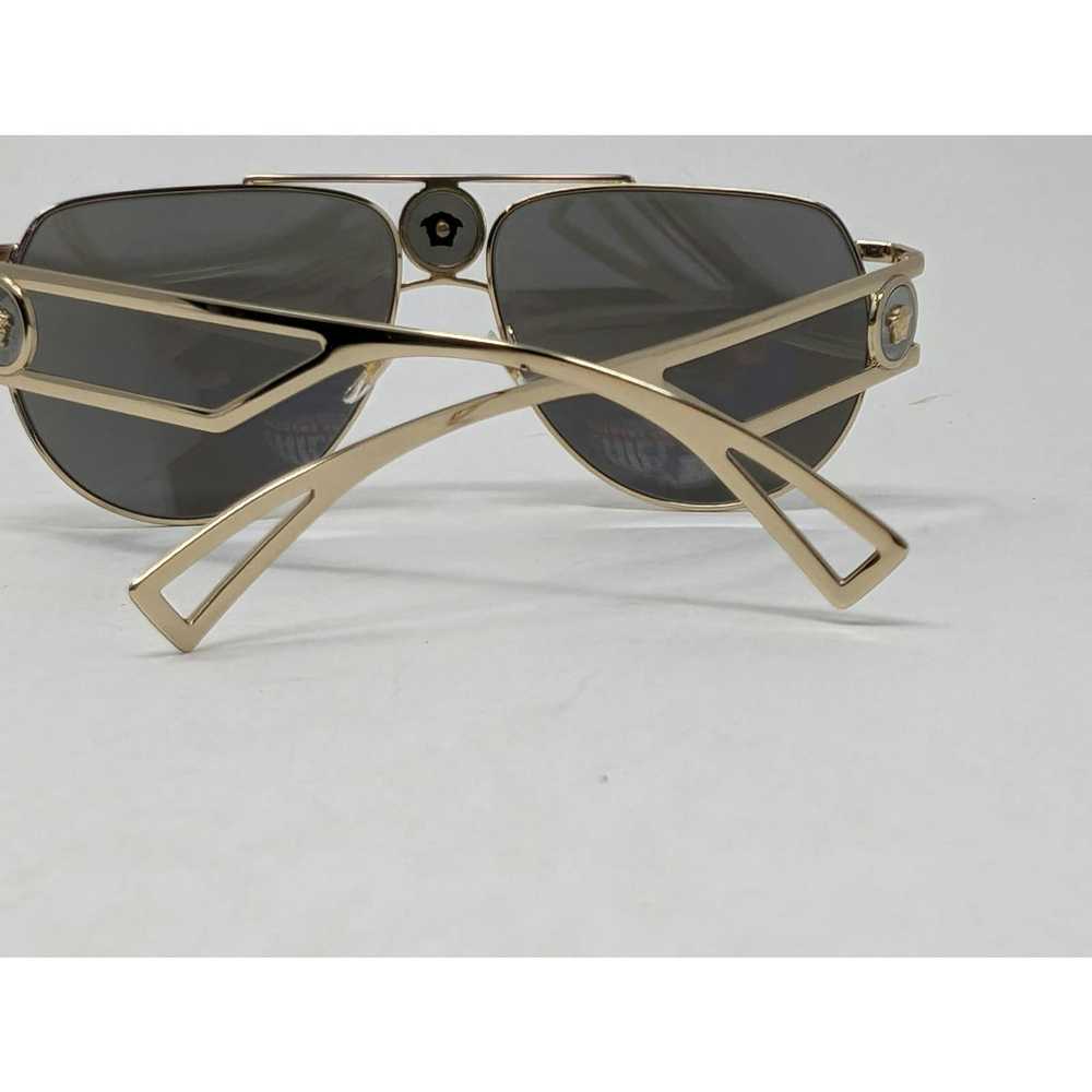 Versace VERSACE VE2225 Men's Sunglasses Pilot Gol… - image 11