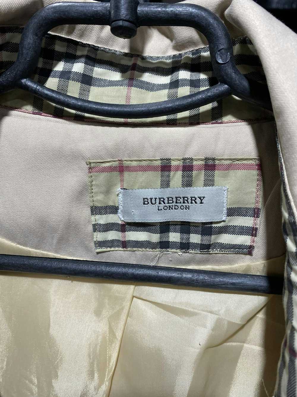 Burberry × Luxury × Vintage Burberry 's trench co… - image 6