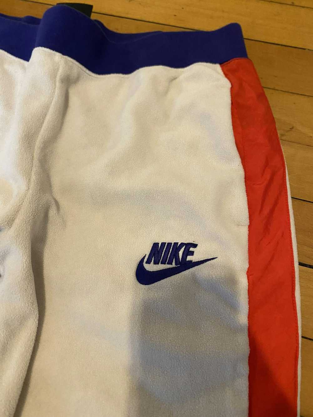 Nike Nike white sweat pants fleece - image 2