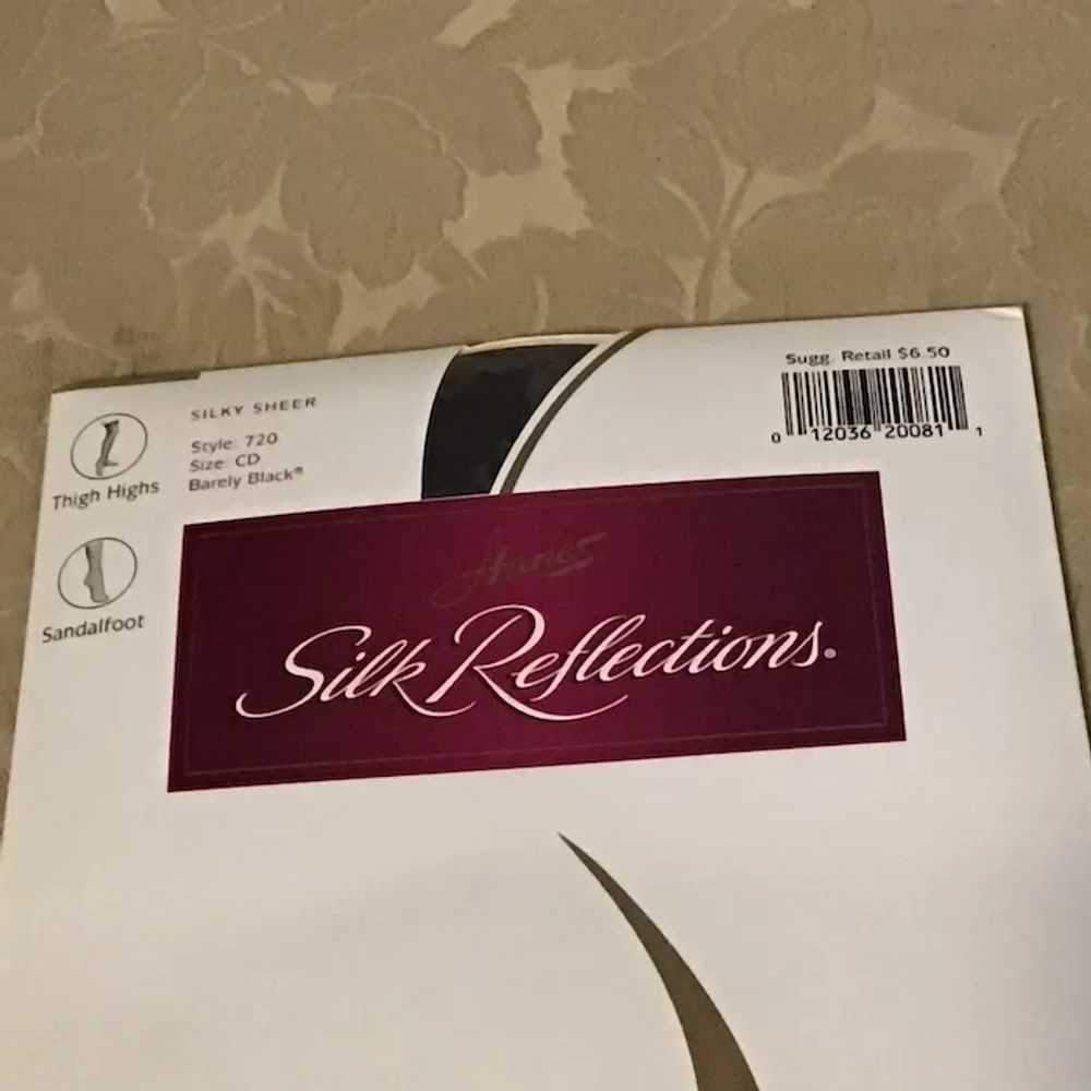 Hanes Silk Reflections Thigh High Stockings Size … - image 2