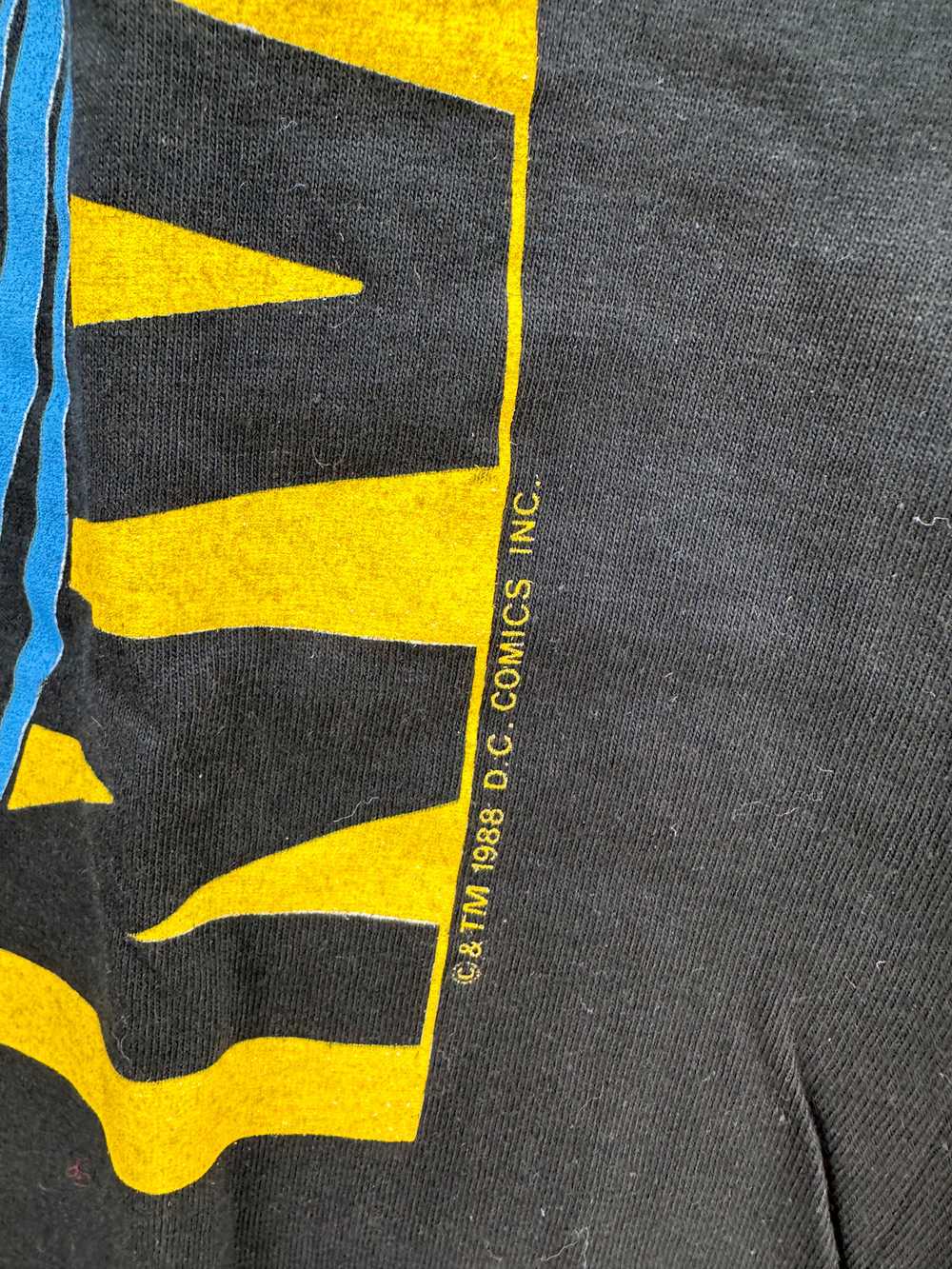 1988 Batman D.C. Comics T-shirt - image 3