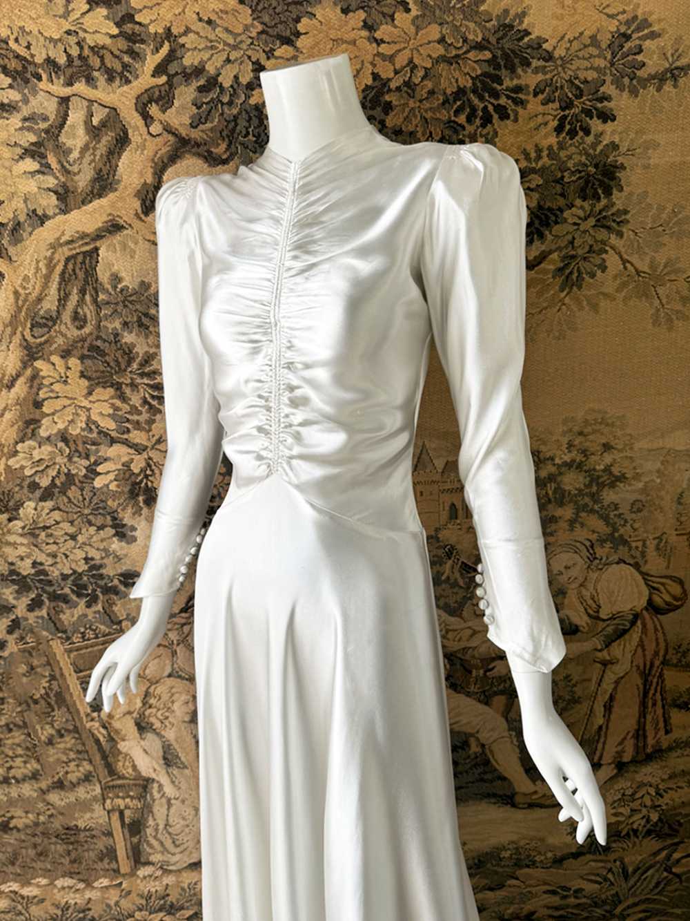 Art Deco 1930s Ruched Satin Wedding Dress - image 1