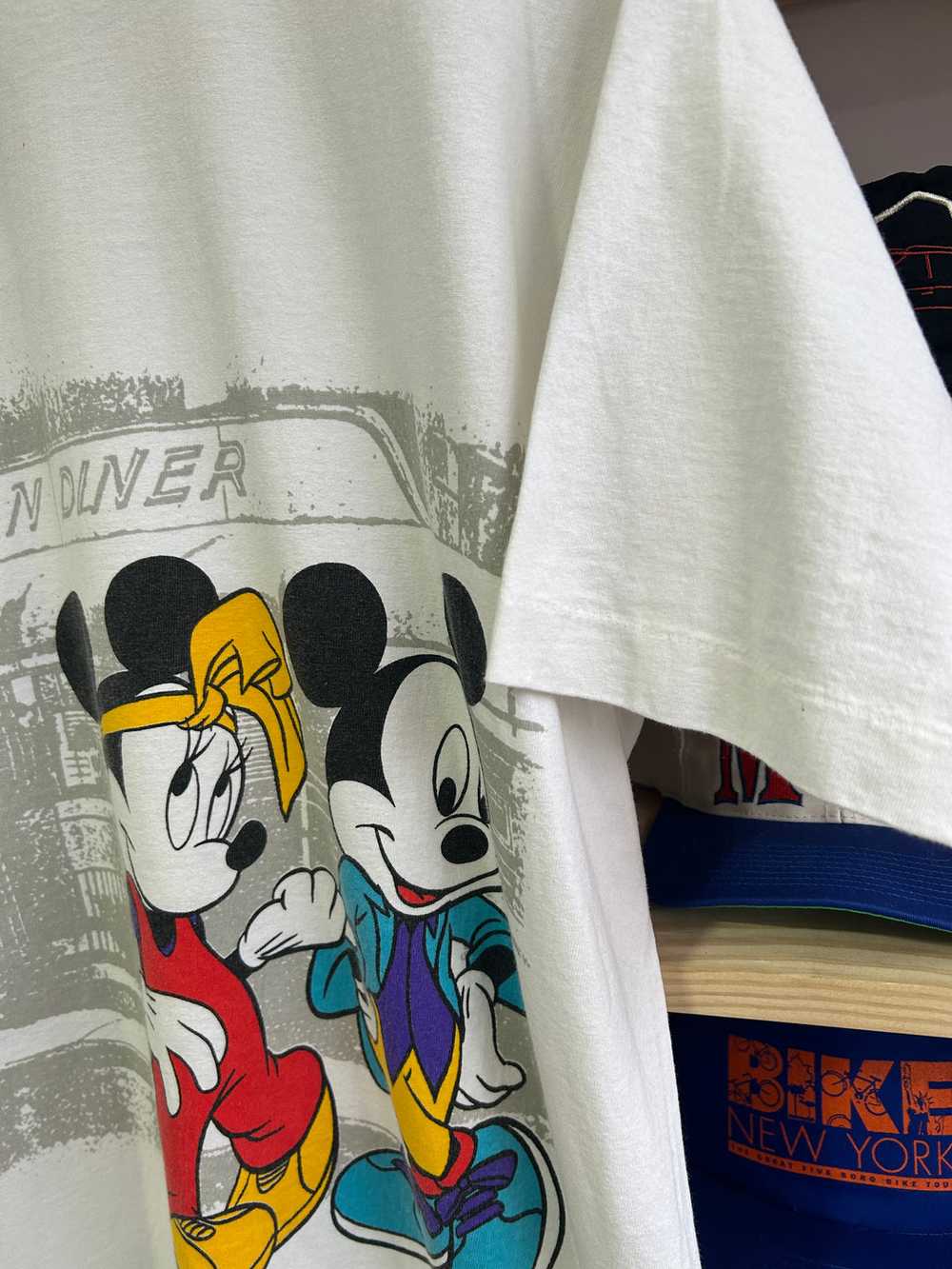 Vintage 90s Disney Mickey & Minnie Mouse Tee XL - image 3