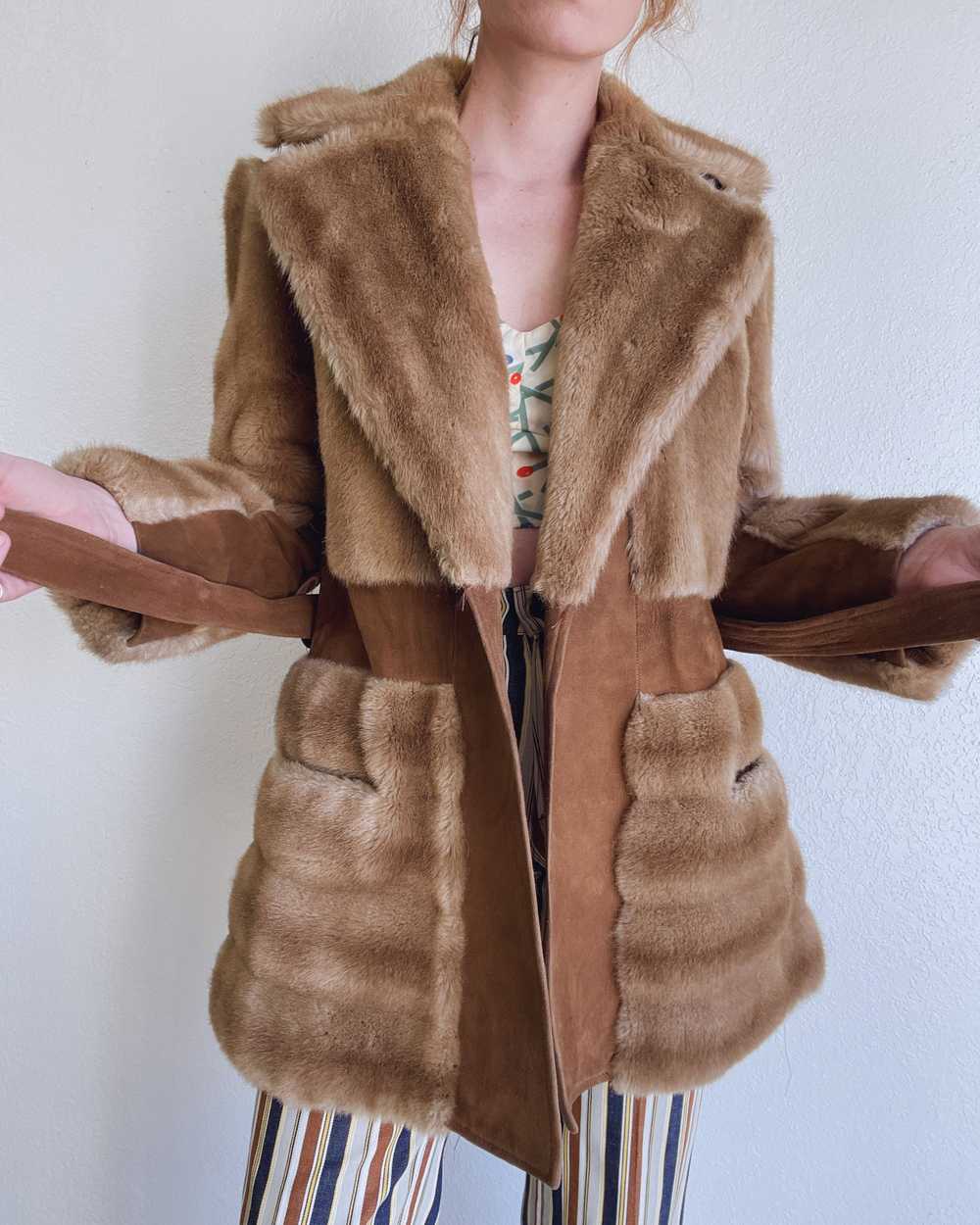 70s Lilli Ann Suede and Faux Fur Wrap Coat (XS-M) - image 4