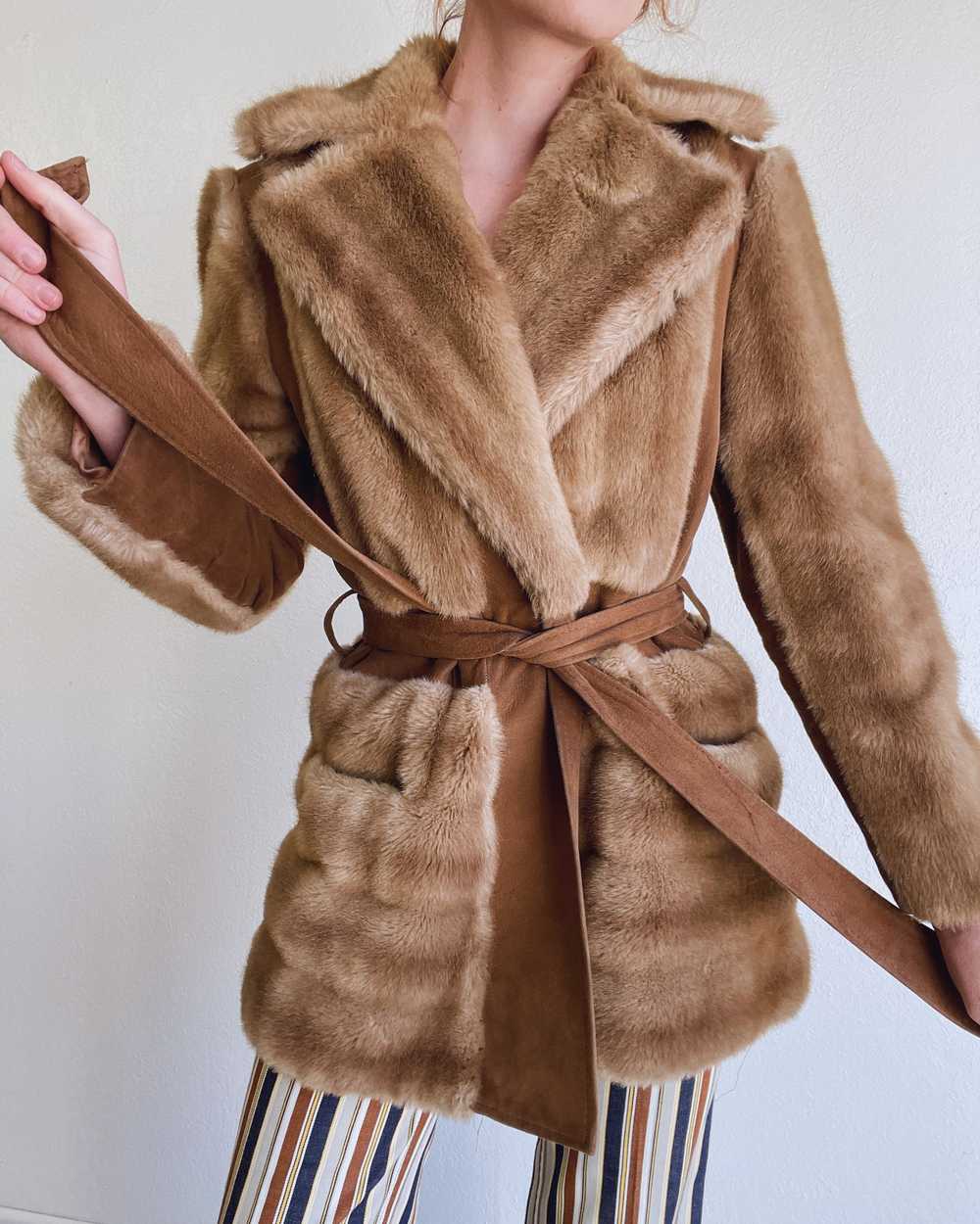 70s Lilli Ann Suede and Faux Fur Wrap Coat (XS-M) - image 8