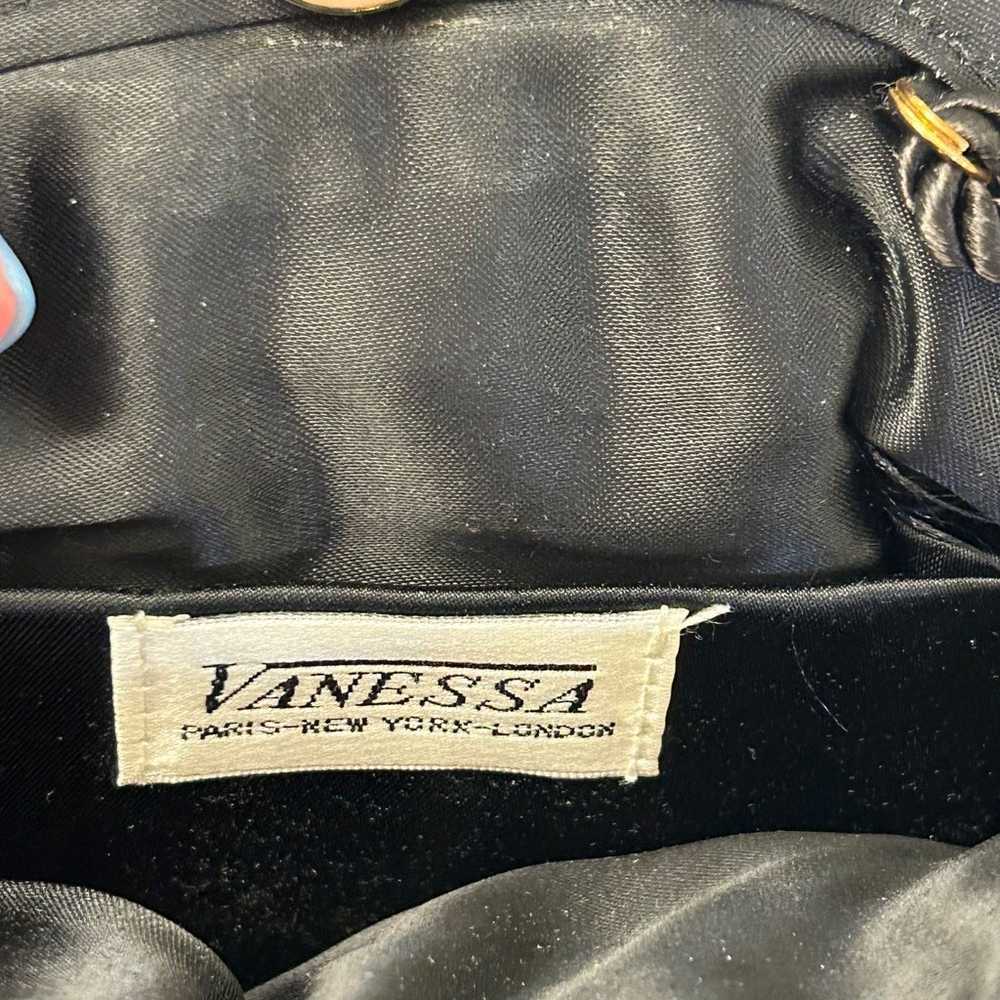 Vintage Vanessa Ribbed Clamshell Small Purse Bag - image 3