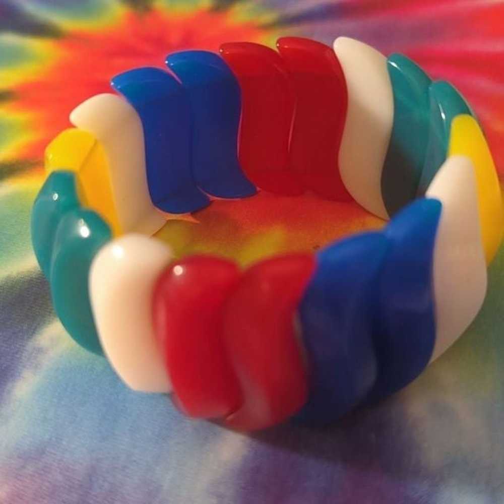 Vintage Avon rainbow chunky bracelet - image 5
