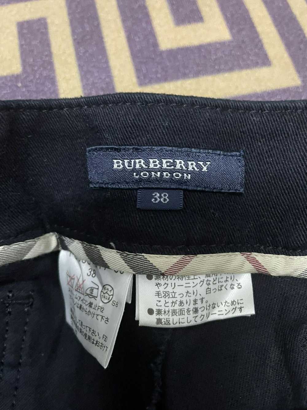 Beauty Beast × Burberry × Designer Rare Burberry … - image 5