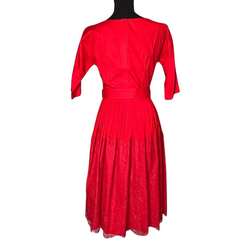 ALDENS Vintage 50's 60's Red Lace Full Skirt Belt… - image 7