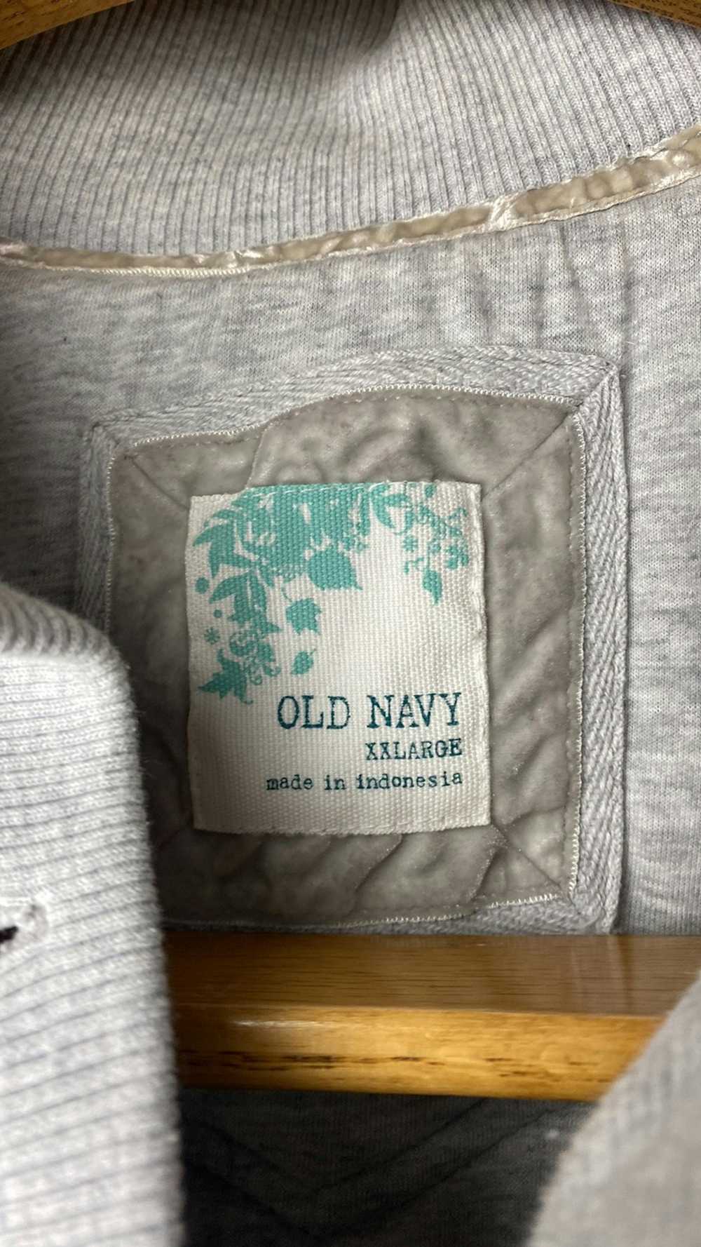 Old Navy Womens old navy grey button front quilte… - image 2