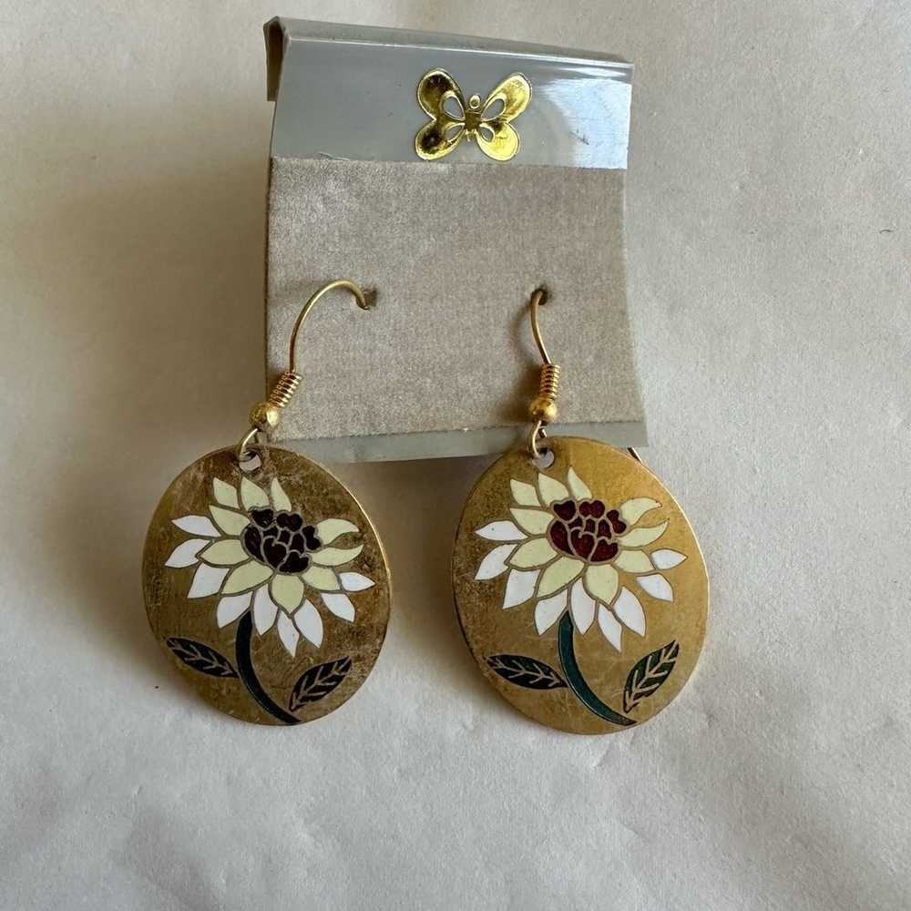 Vintage cloisonné Sunflower earrings - image 1