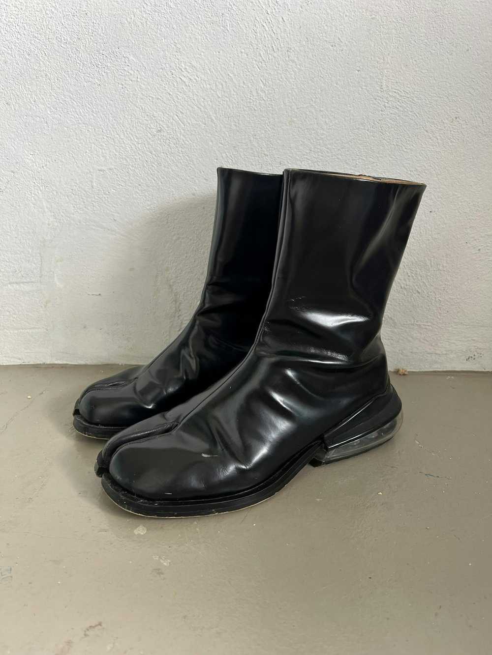 Rare Tabi Airbag Heels Boots - image 2