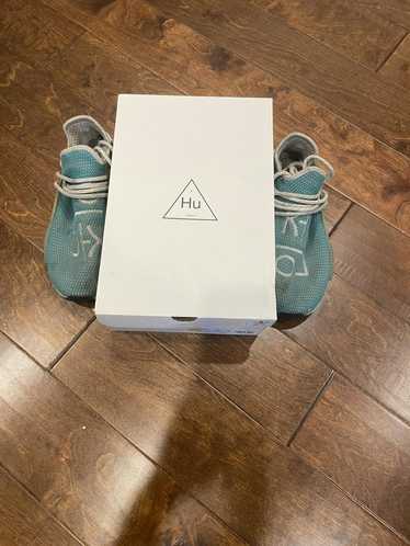 Adidas × Pharrell Pharrell Williams shoe
