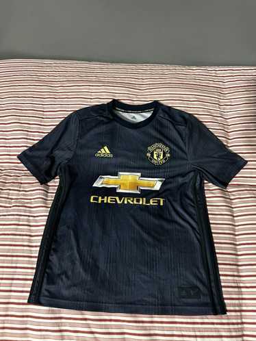 Adidas Manchester United Jersey - image 1