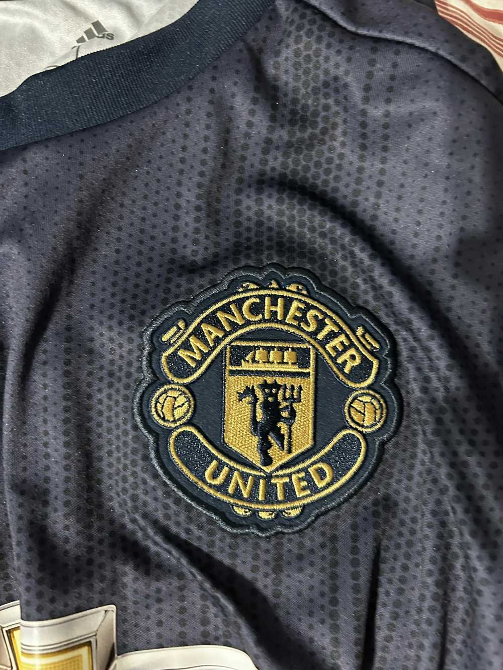Adidas Manchester United Jersey - image 4