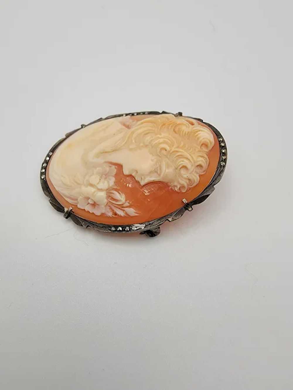 Early Victorian 800 Silver Cameo Pendant/Brooch - image 3