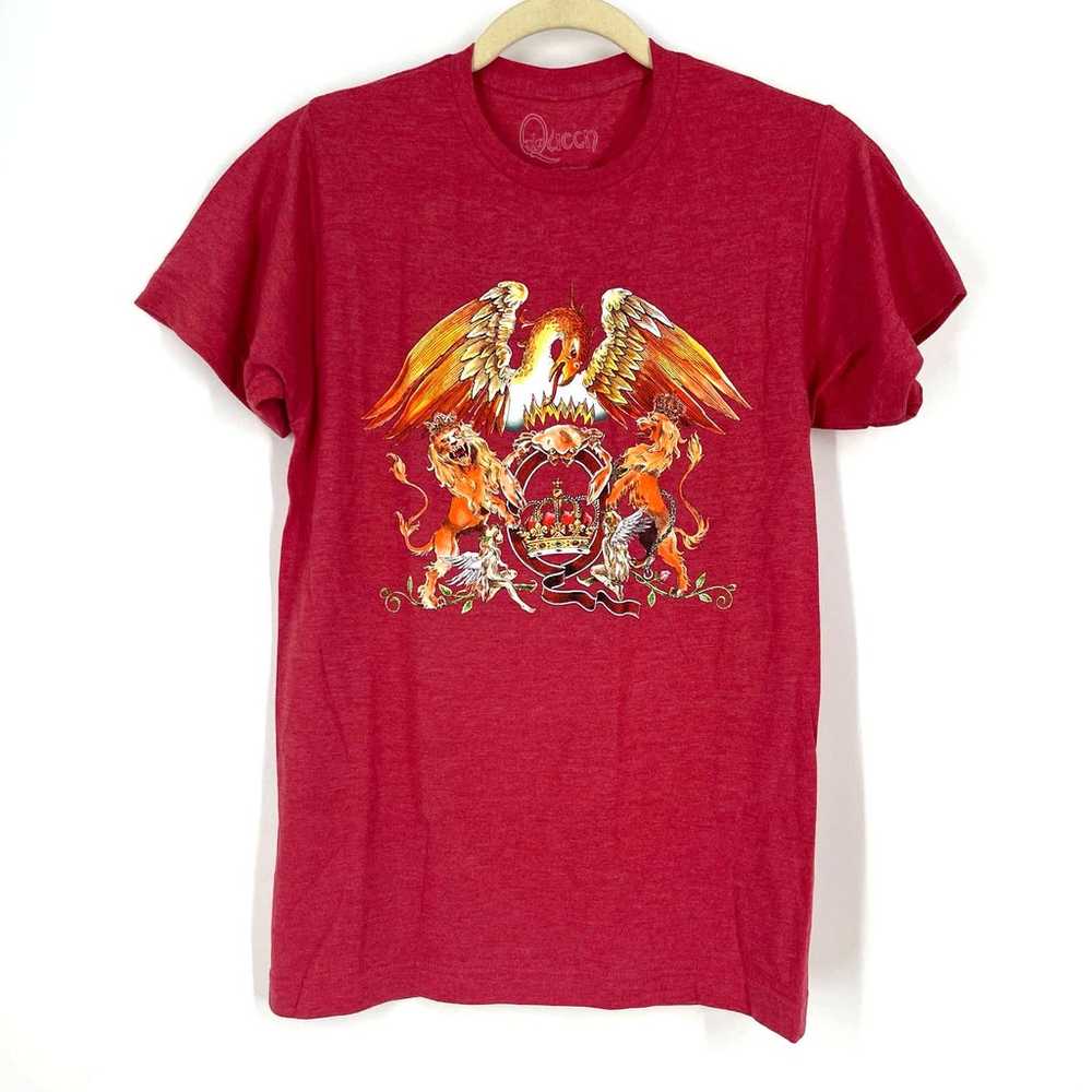 Queen Red Band Tee Size XS NWOT - image 4