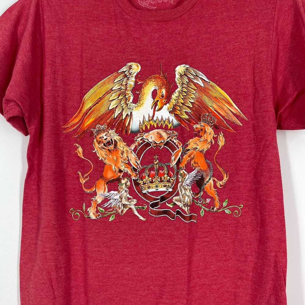 Queen Red Band Tee Size XS NWOT - image 5
