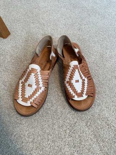 Chamula Brown and White Huarache Sandal (8) | Used