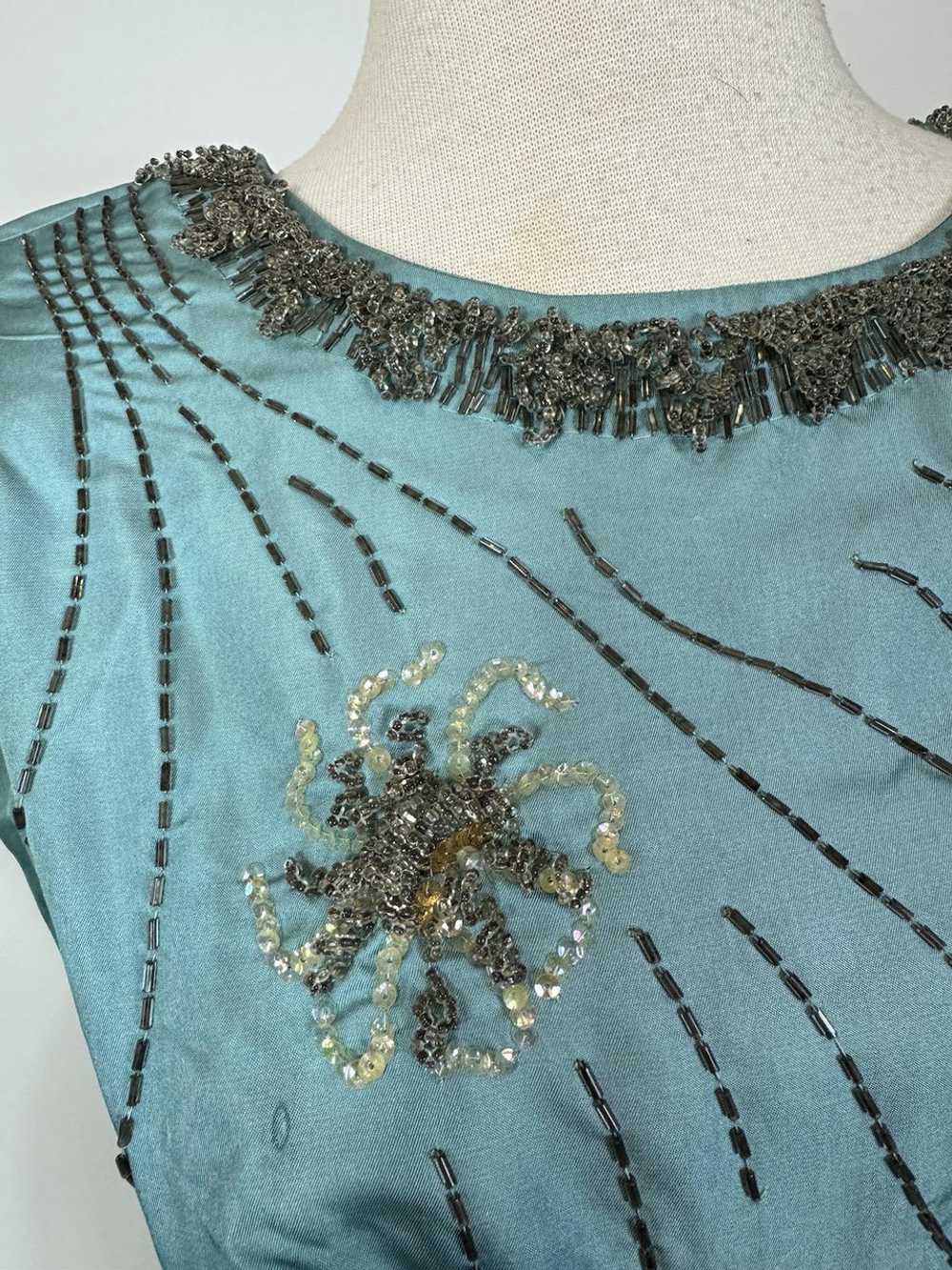 1960s Blue Silk Flower Beaded Wiggle Cocktail Dre… - image 3