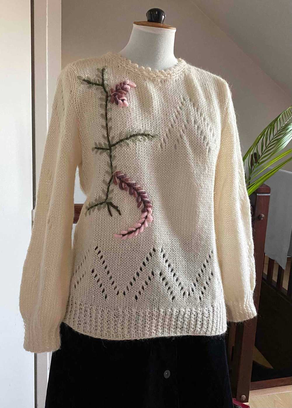 Embroidered knit sweater - Handmade wool sweater … - image 4