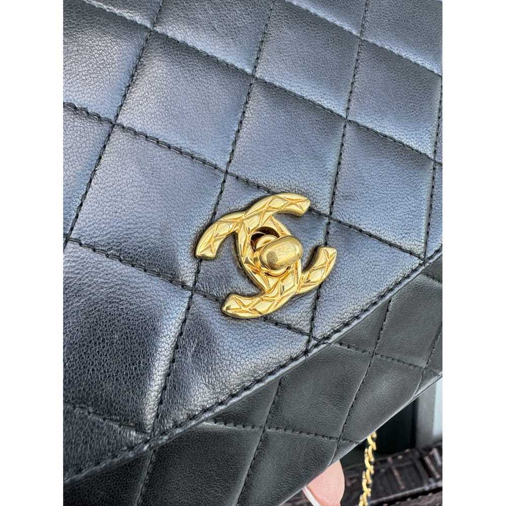 Chanel Diana leather crossbody bag - image 3