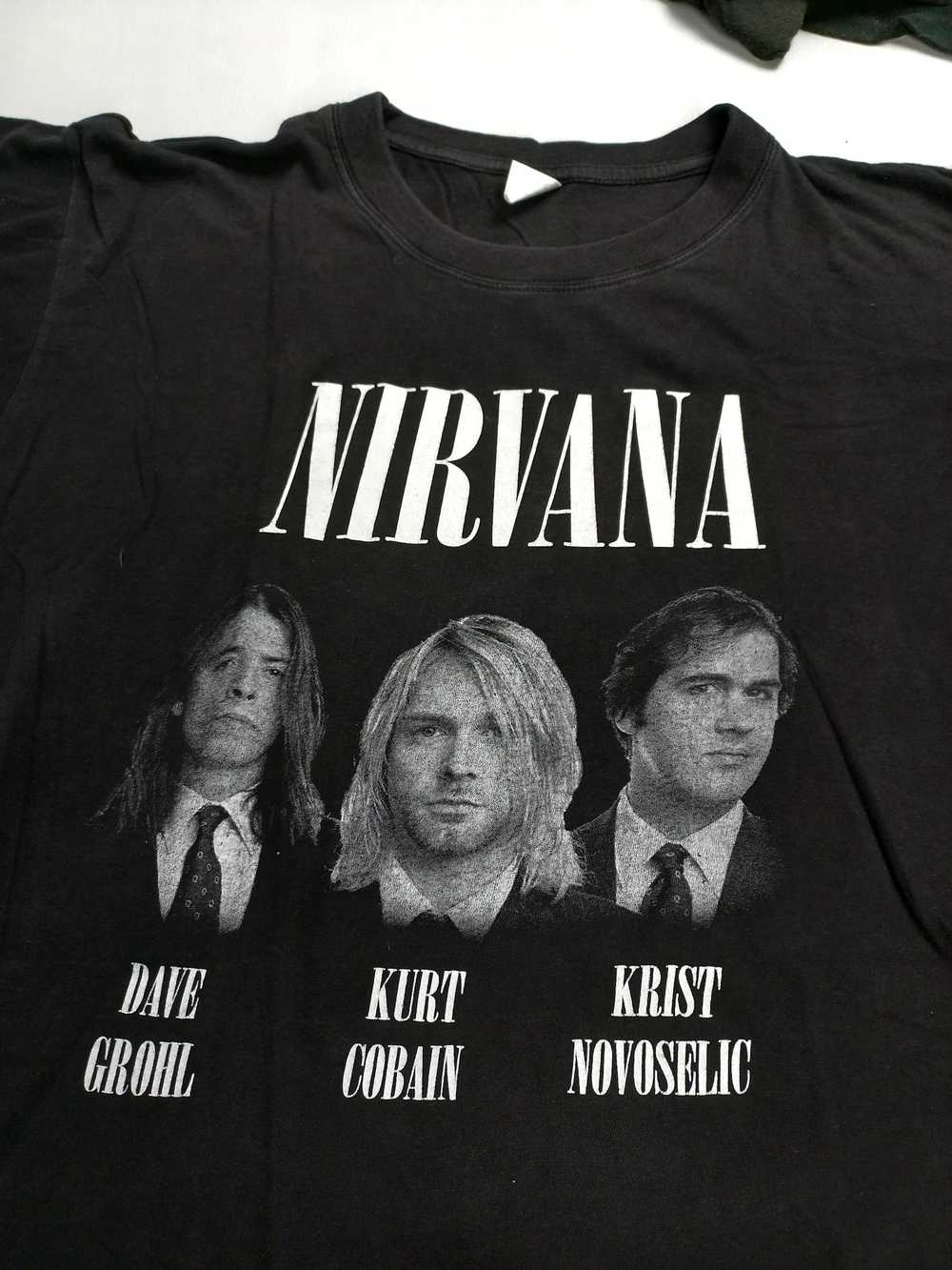 Band Tees × Nirvana × Vintage Nirvana vintage boo… - image 3