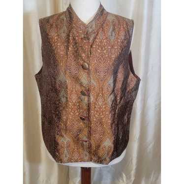 Vintage TravelSmith 100% silk reversible vest. Siz