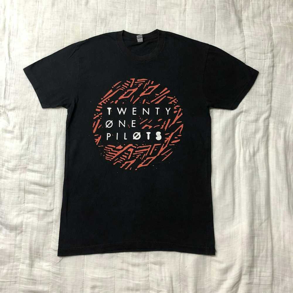 Band Tees × Rare × Vintage Twenty One Pilots Tour… - image 2