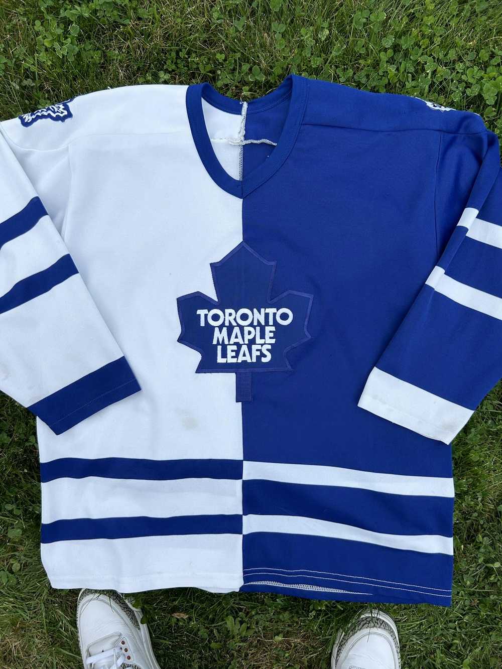 Ccm × NHL × Vintage Vintage CCM Toronto Maple Lea… - image 3