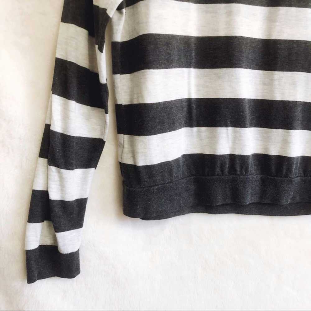 Forever 21 Forever 21 Gray and White Striped Long… - image 4