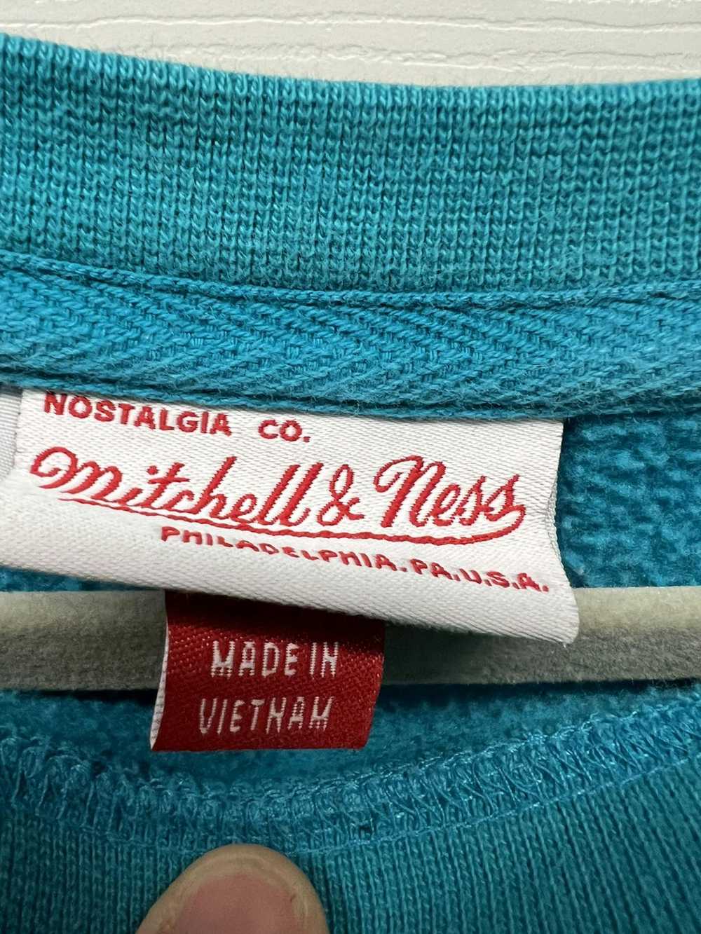 Mitchell & Ness Vintage Charlotte Hornets sweatsh… - image 3