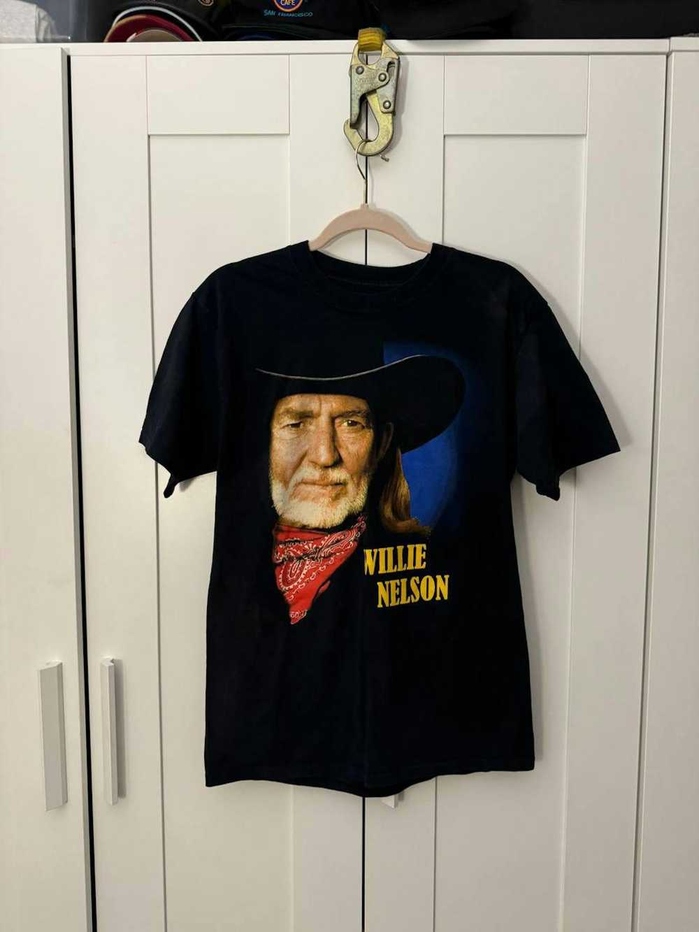 Hanes × Tour Tee × Vintage Willie Nelson Shirt Me… - image 1