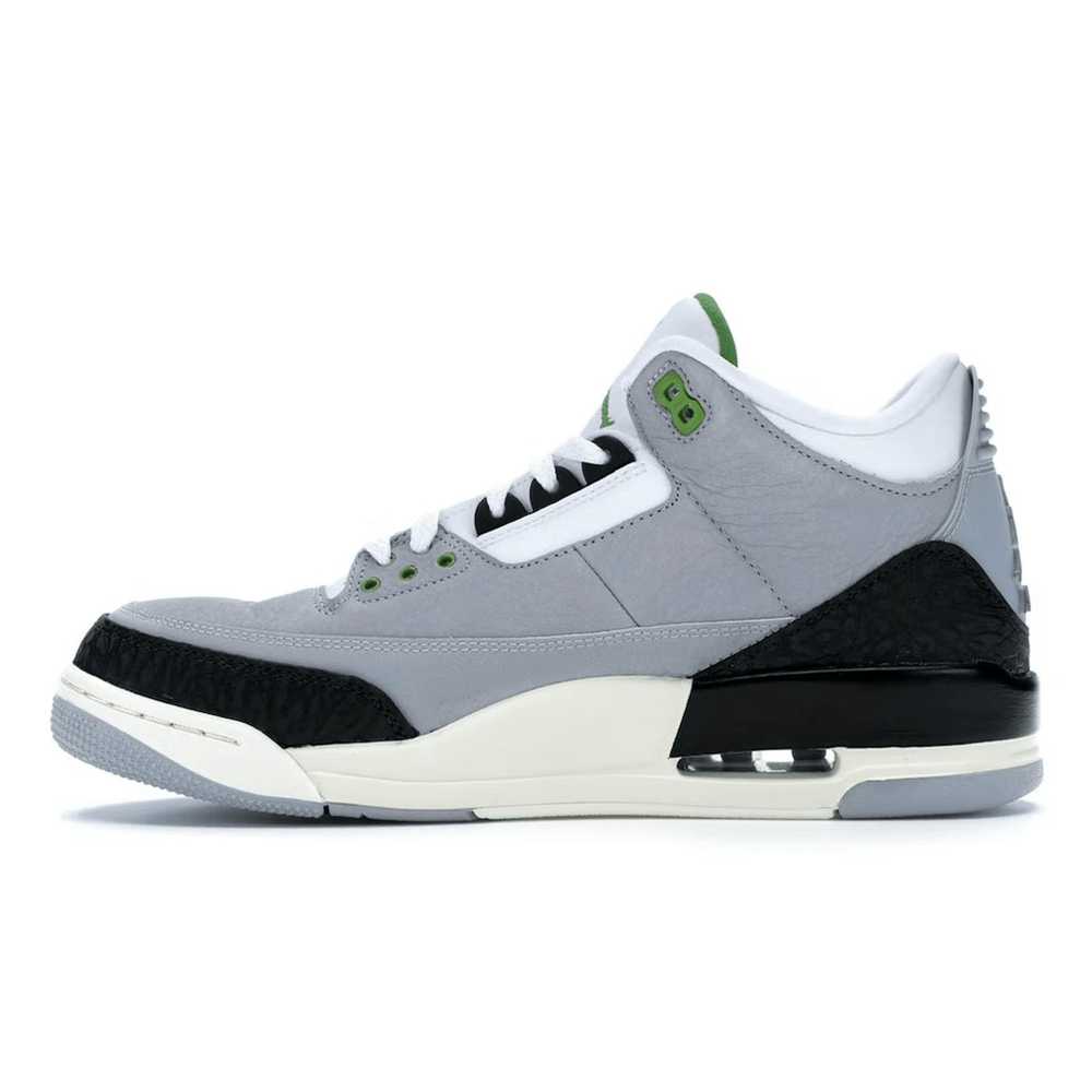 Nike Air Jordan 3 Retro Chlorophyll - image 2