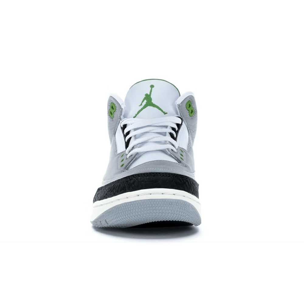 Nike Air Jordan 3 Retro Chlorophyll - image 3