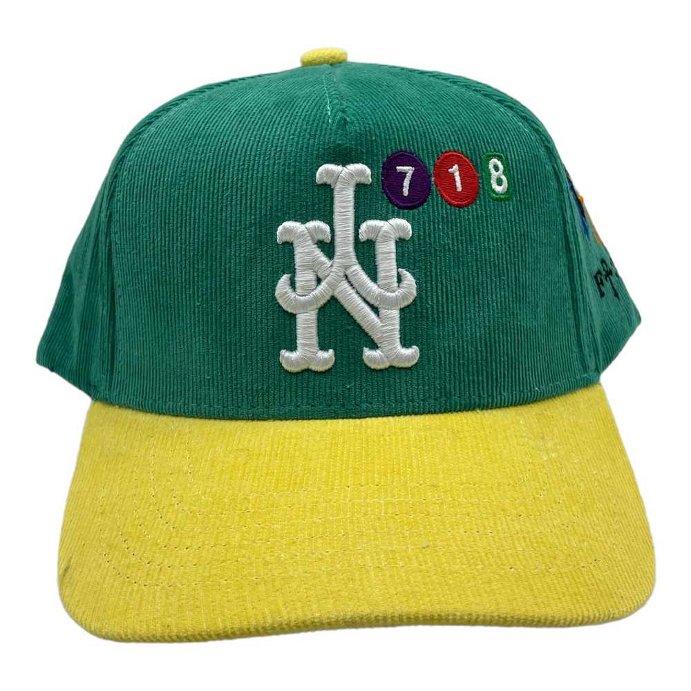 & Other Stories Flo3 NYC Corduroy 718 Hat Green Y… - image 1