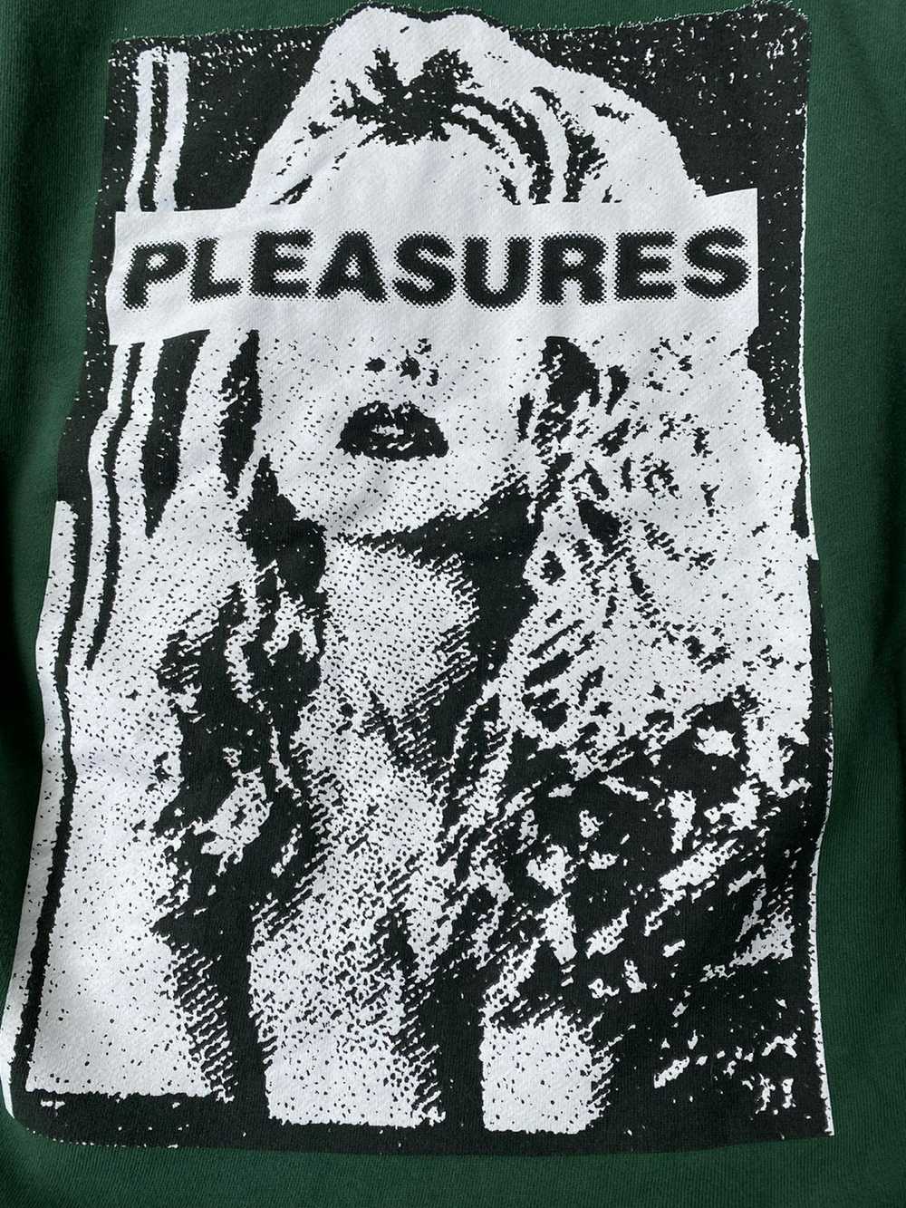 Pleasures Pleasures “Hate Free” Sweatshirt - image 5