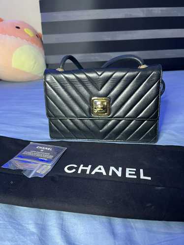 Chanel Chanel Chevron Lambskin CC pushlock