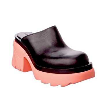 サンダル・ミュール Bottega Veneta Flash Mule Yellow Bottega Veneta Flash Mule Yellow in Yellow | THE LIST