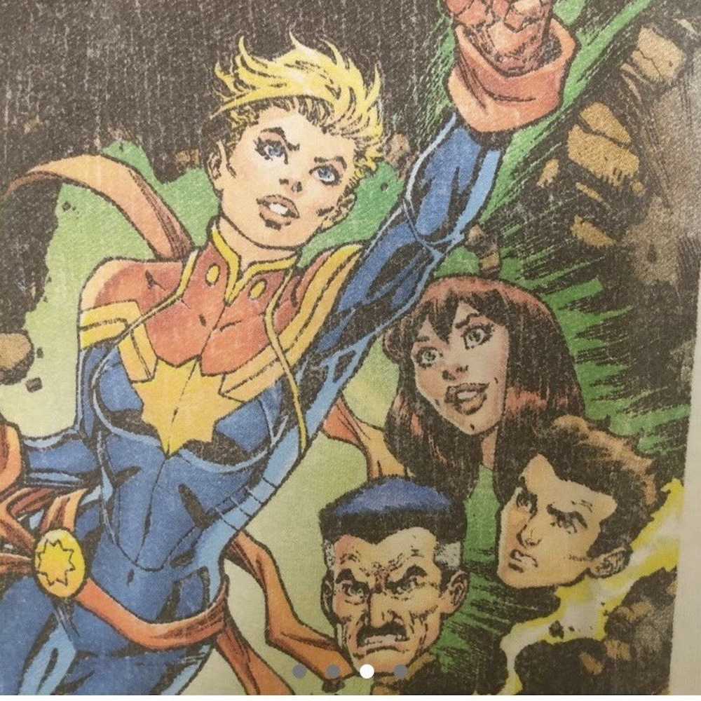 Marvel Comics × Vintage Captain marvel t shirt - image 3