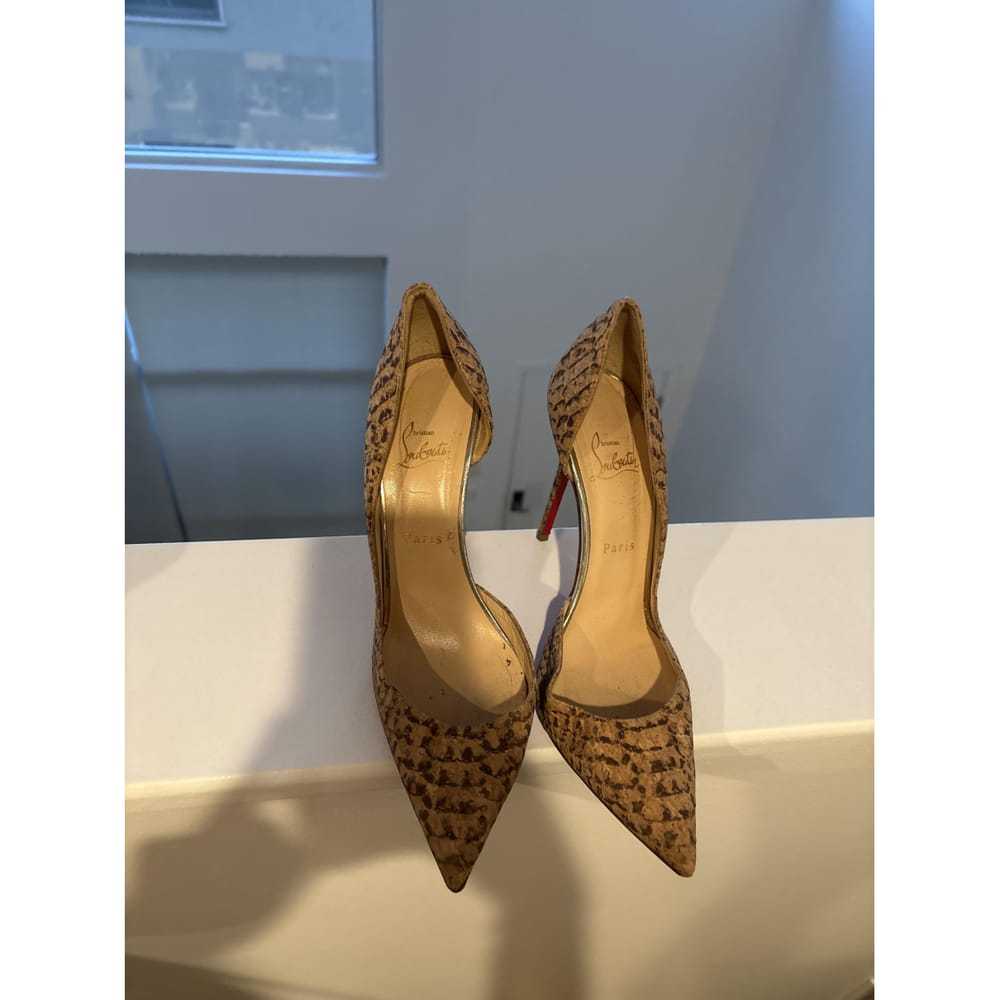 iriza heels