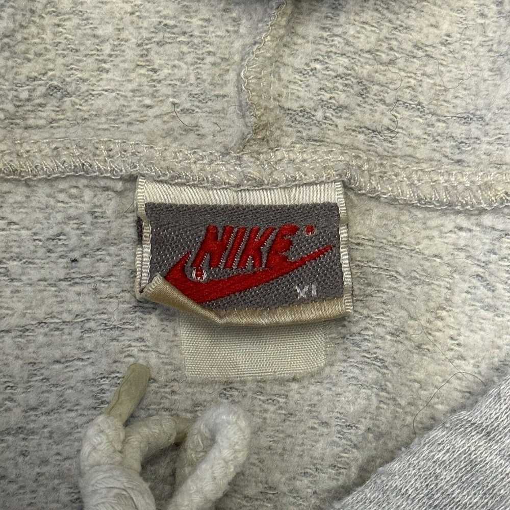 Nike × Vintage Vintage Nike Hoodie Embroidered Lo… - image 7