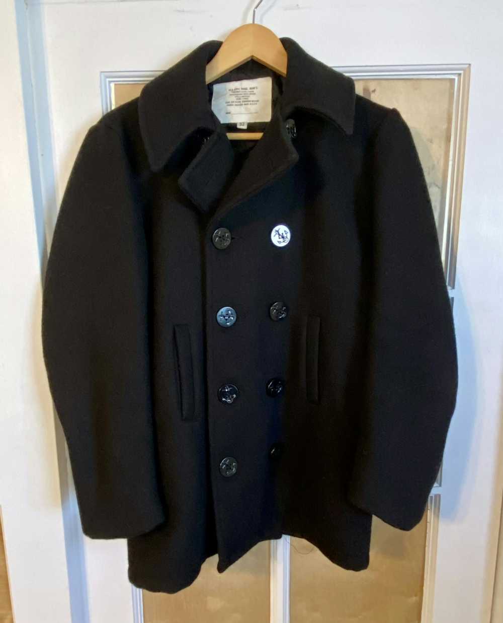 Vintage Vintage 100% wool Navy Pea Coat. Size 32 … - image 2