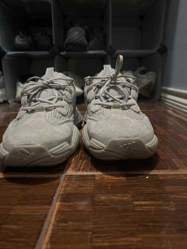 GENTLY USED Yeezy 500 newest Taupe Light