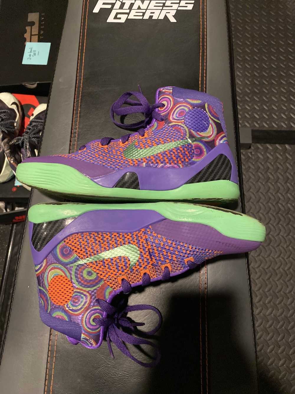 Kobe Mentality Kobe 9 elite purple venom - image 2