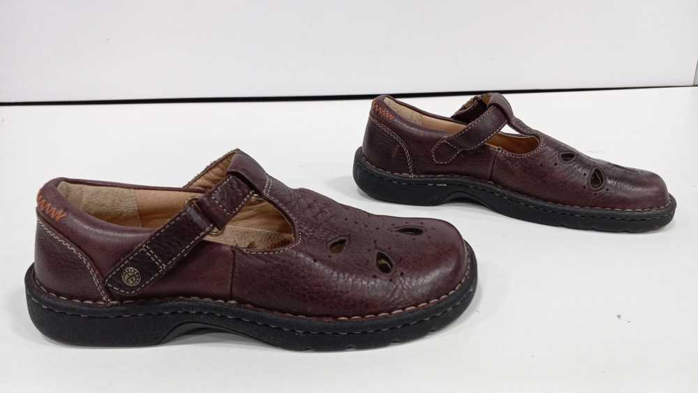 Taos Women's Shoes Brown Size 7 - image 1