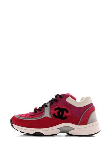 CHANEL Pre-Owned CC suede mesh sneakers - Pink