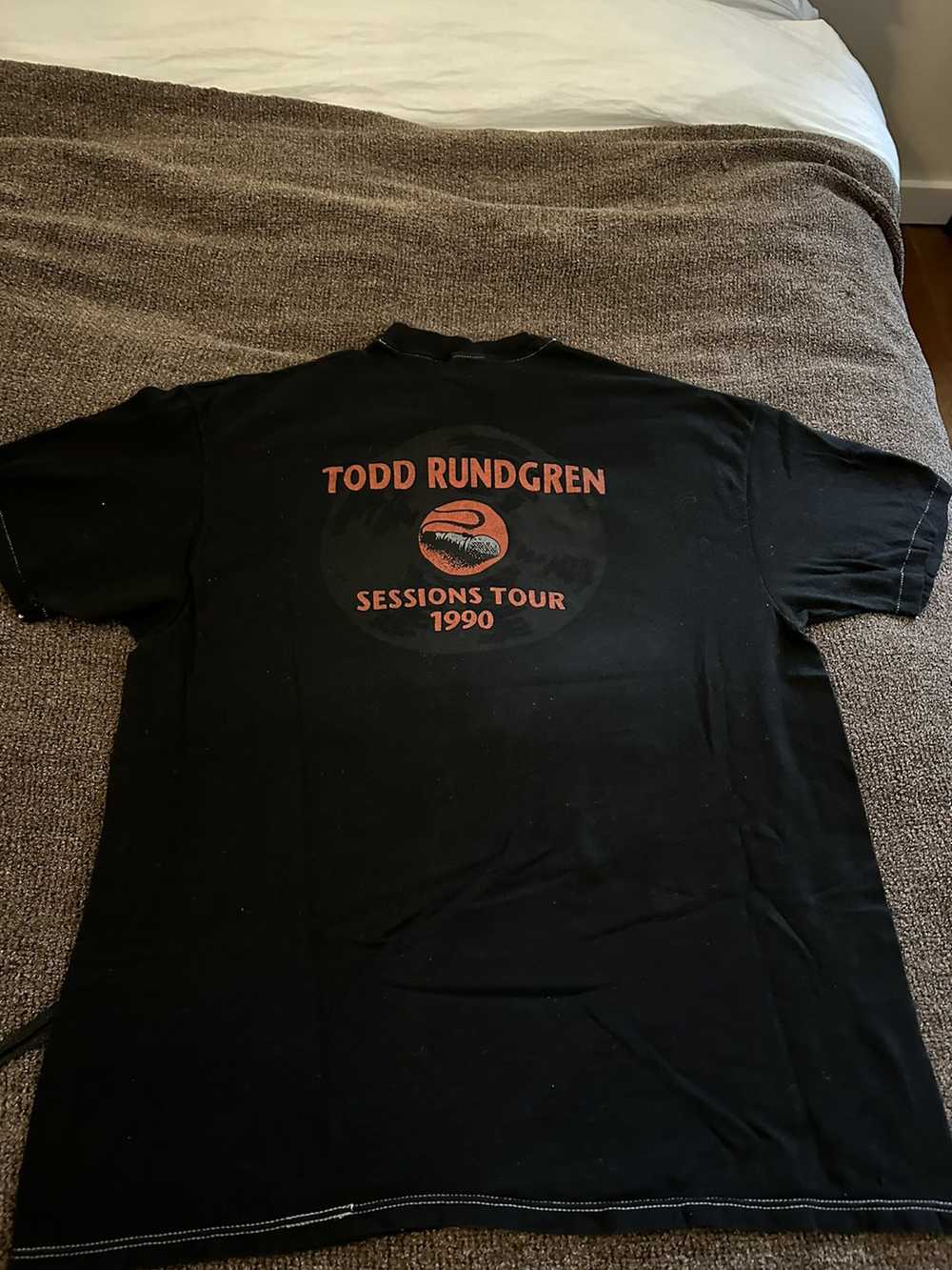 Band Tees × Hanes × Vintage 1990 Todd Rundgren Su… - image 3